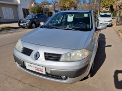 Renault Megane II Dynamique 2.0 16v 4P Mogliani Automotores