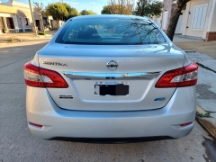 Nissan Sentra 1.8 Advance Pure Drive 4P Mogliani Automotores